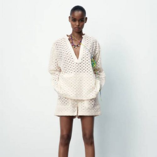 ▷ Blusa Bordados Perforados Beige | Mejores Clones De Zara